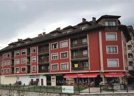 Pension Paseo Real Cangas de Onís Exterior photo