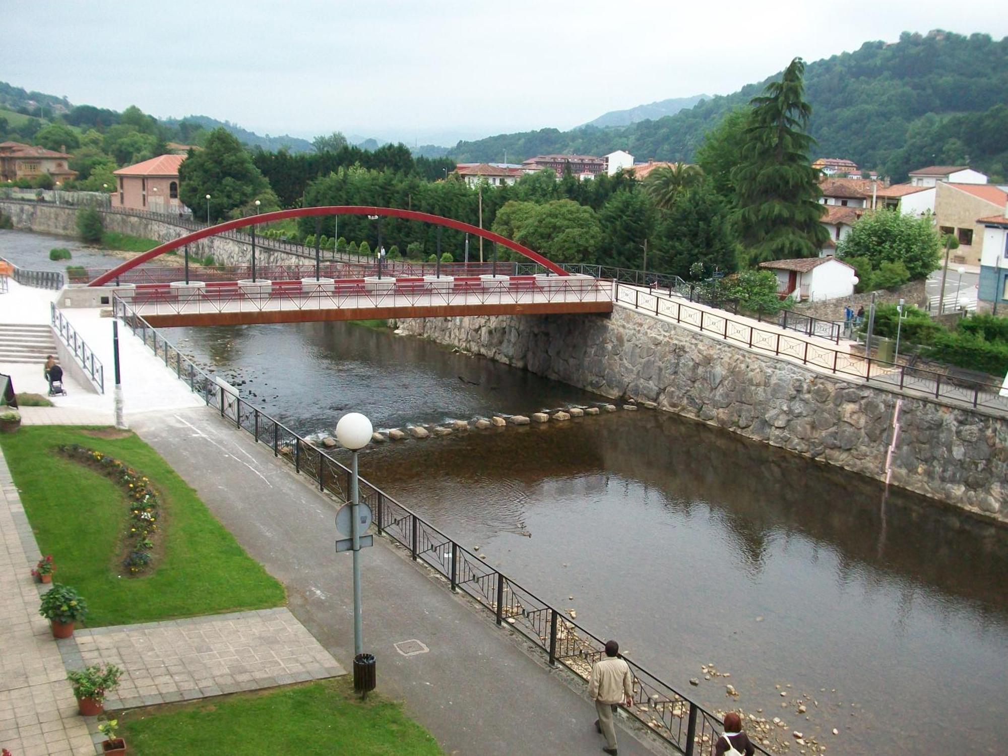 Pension Paseo Real Cangas de Onís Exterior photo